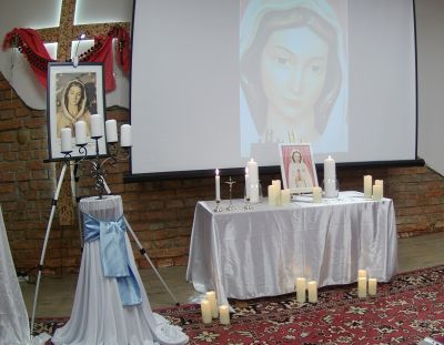 Kész leszek az egész világnak megkegyelmezni...